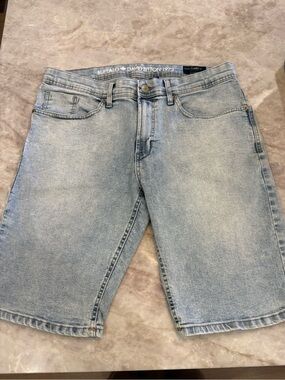 Buffalo David Bitton Light Wash Denim Shorts